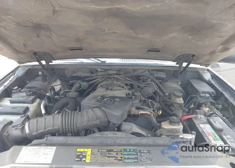 2005 Ford Explorer Sport Trac Adrenalin/Xls/Xlt из США, поврежденный, VIN 1FMZU67K25UA17531